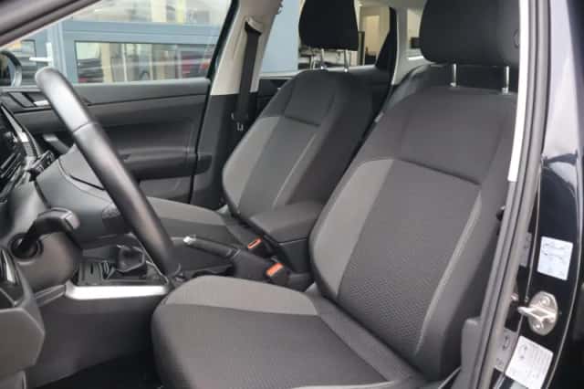 Volkswagen Taigo (2022) thumbnail 4