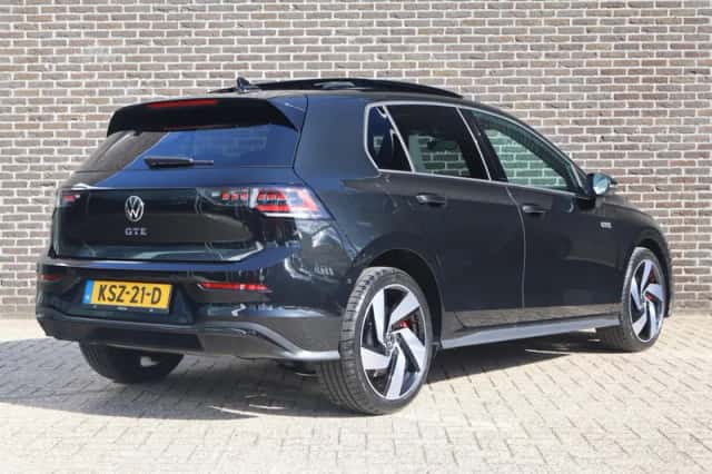 Volkswagen Golf (2026) thumbnail 2