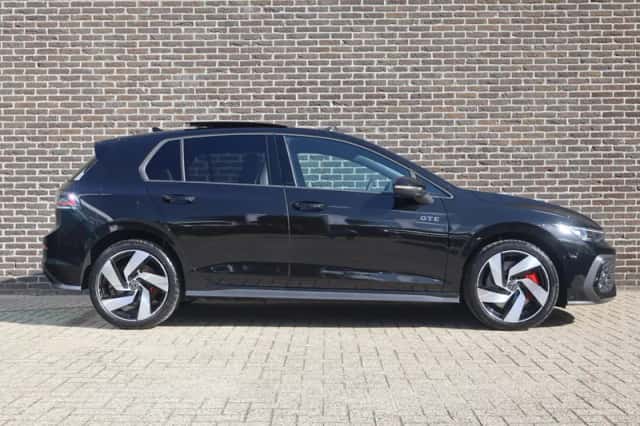 Volkswagen Golf (2026) thumbnail 3