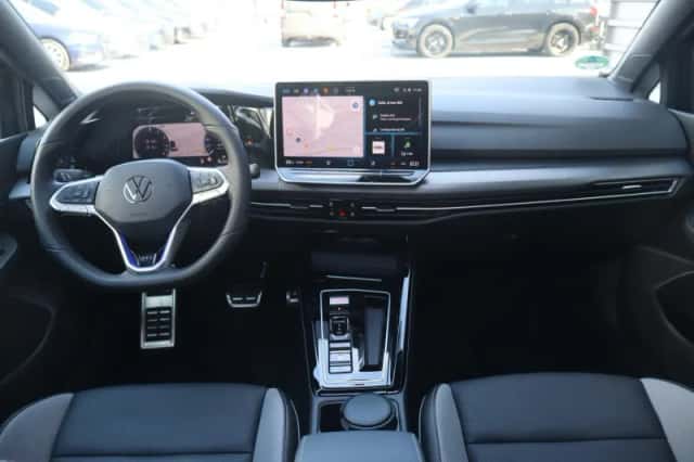 Volkswagen Golf (2026) thumbnail 5