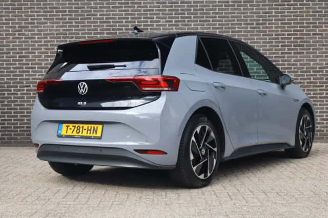 Volkswagen ID.3 (2023) thumbnail 2