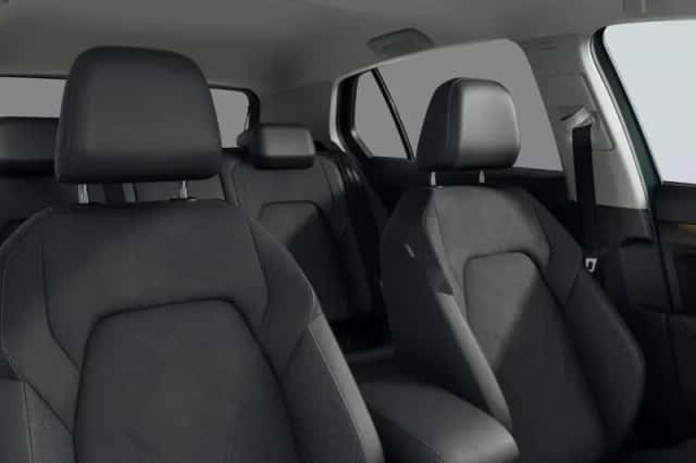 Volkswagen Golf (2026) thumbnail 5