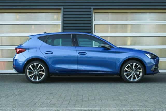 SEAT Leon (2026) thumbnail 3