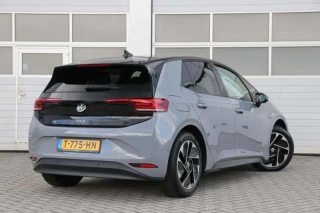 Volkswagen ID.3 (2023) thumbnail 2