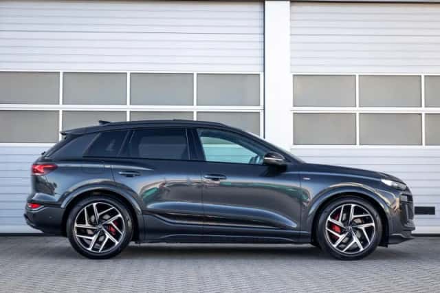 Audi Q6 e-tron (2026) thumbnail 3