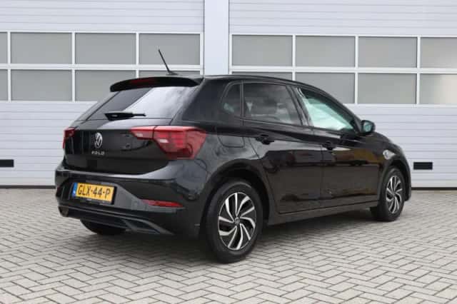 Volkswagen Polo (2024) thumbnail 2