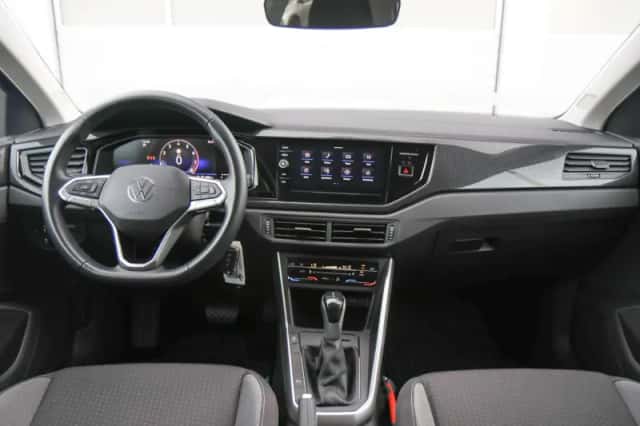 Volkswagen Polo (2024) thumbnail 5