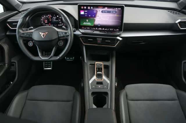 CUPRA Formentor (2024) thumbnail 5