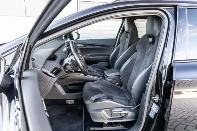 Škoda Enyaq (2021) thumbnail 4