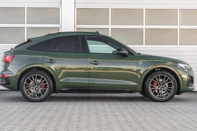Audi Q5 (2023) thumbnail 3