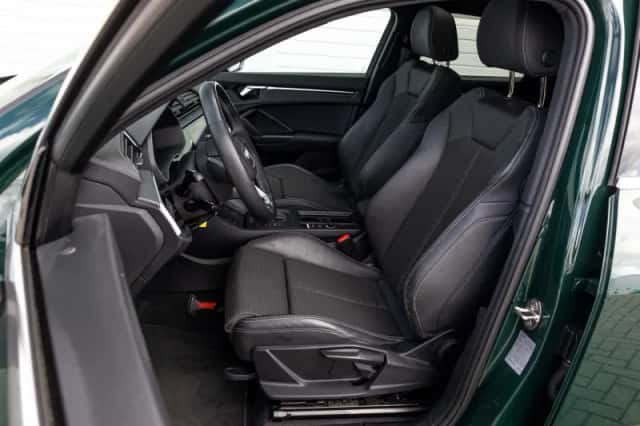 Audi Q3 (2023) thumbnail 4