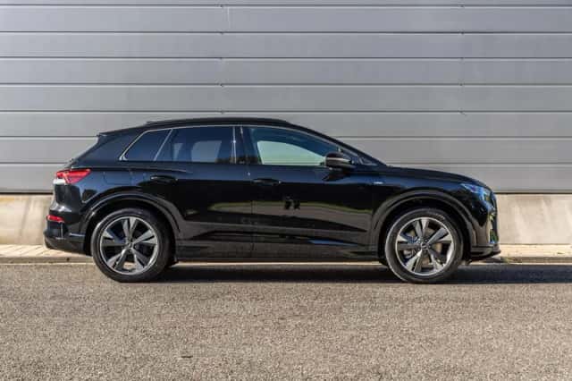 Audi Q4 e-tron (2026) thumbnail 3