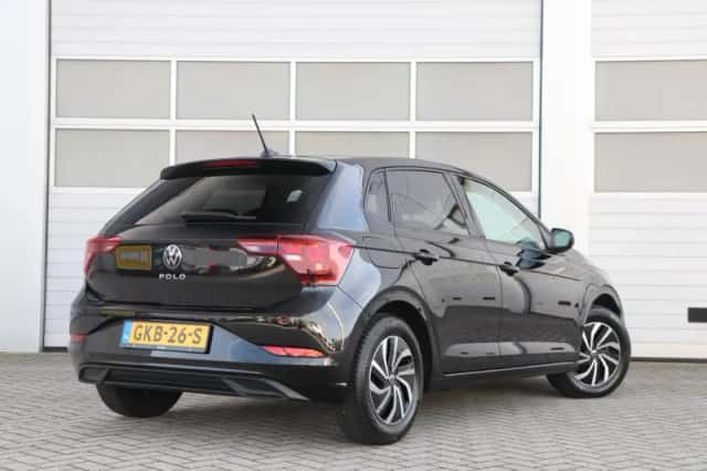 Volkswagen Polo (2024) thumbnail 2