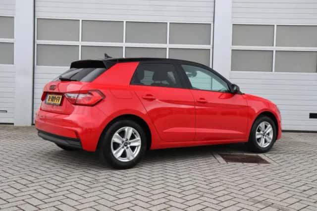 Audi A1 (2022) thumbnail 2