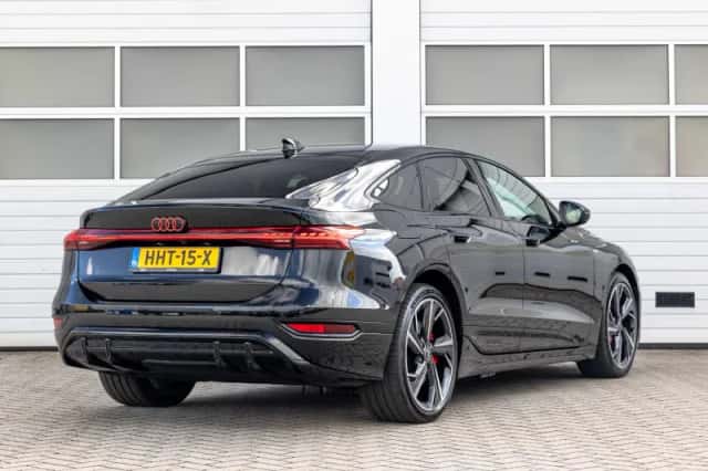 Audi A6 (2025) thumbnail 2