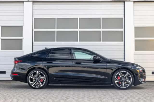 Audi A6 (2025) thumbnail 3