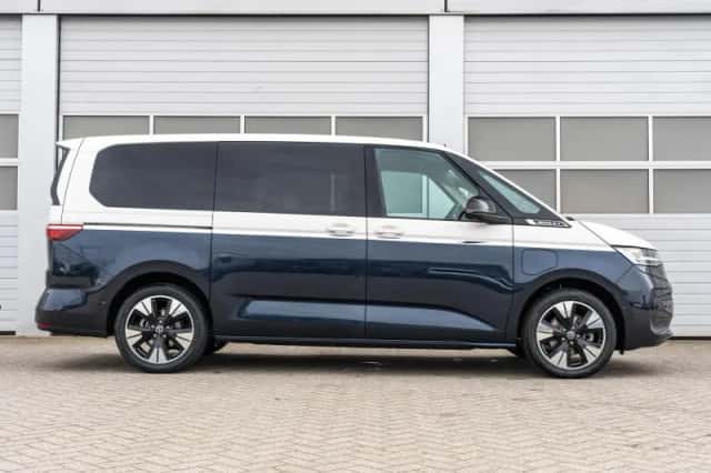 Volkswagen Multivan (2026) thumbnail 3