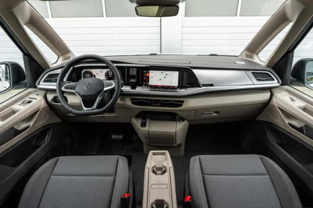 Volkswagen Multivan (2026) thumbnail 5