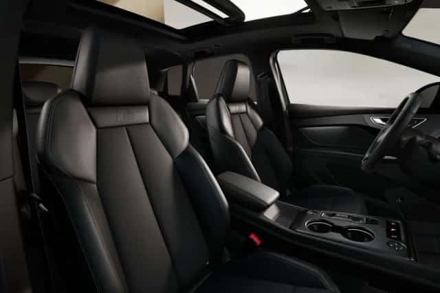 Audi Q4 e-tron (2026) thumbnail 4