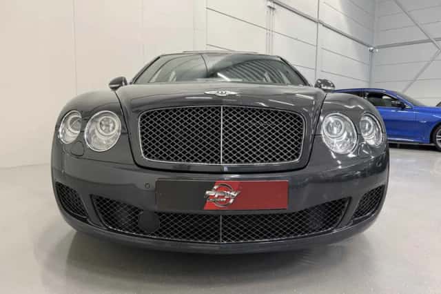 Bentley Continental (2010) thumbnail 4