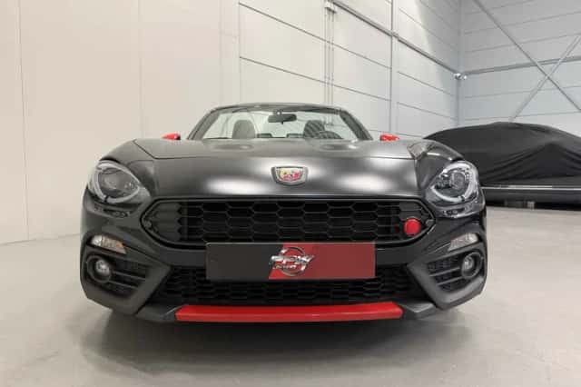 Fiat 124 Spider (2017) thumbnail 3