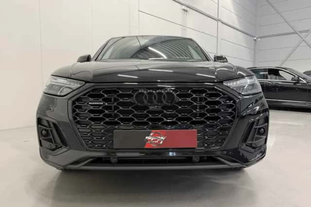 Audi Q5 Sportback (2023) thumbnail 3