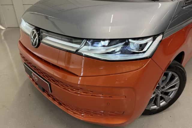 Volkswagen Multivan (2023) thumbnail 3