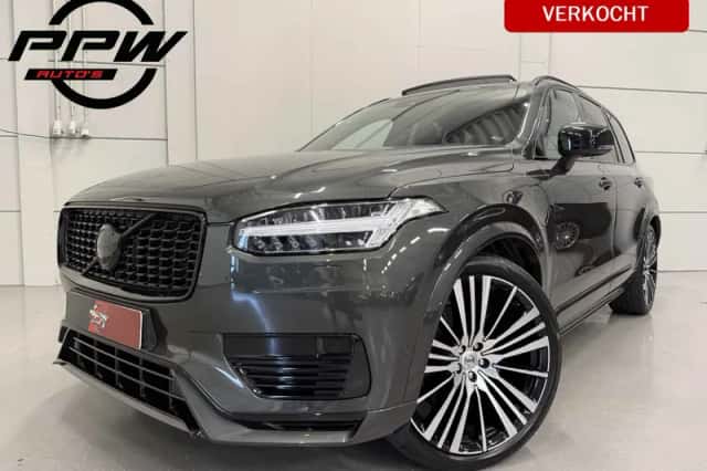 Volvo XC90 (2022) thumbnail 1