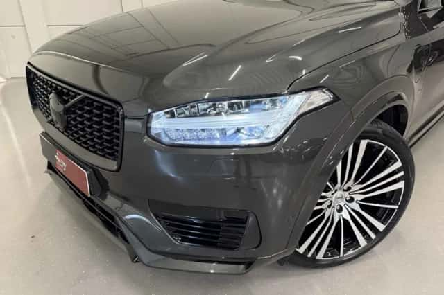 Volvo XC90 (2022) thumbnail 2