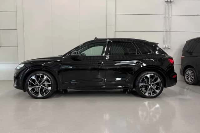 Audi Q5 (2023) thumbnail 6