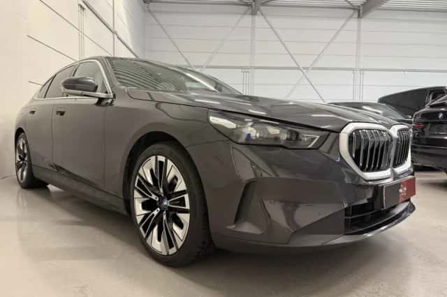 BMW 5-Serie (2024) thumbnail 5