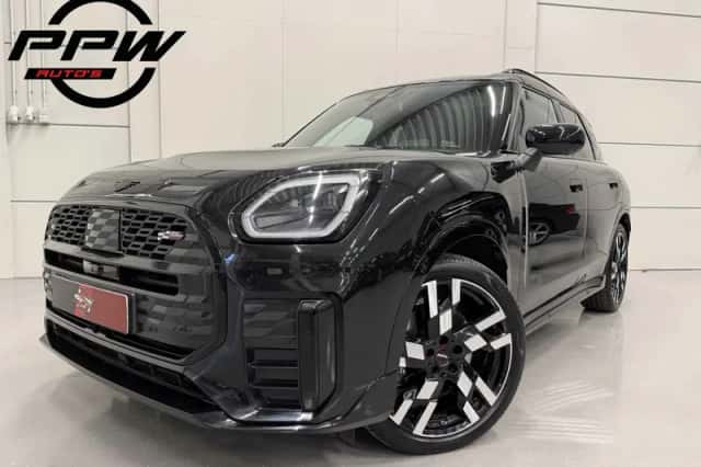 MINI Countryman (2025) thumbnail 1