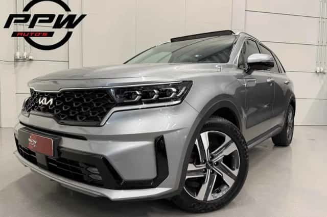 Kia Sorento (2023) thumbnail 1