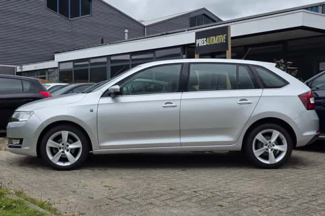 Škoda Rapid (2018) thumbnail 2