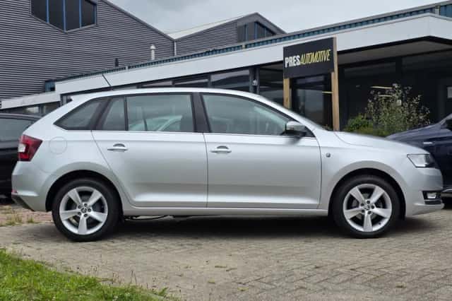Škoda Rapid (2018) thumbnail 6