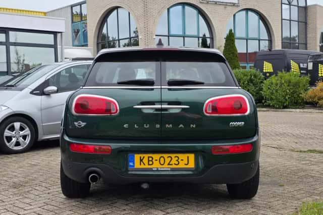 MINI Clubman (2016) thumbnail 4