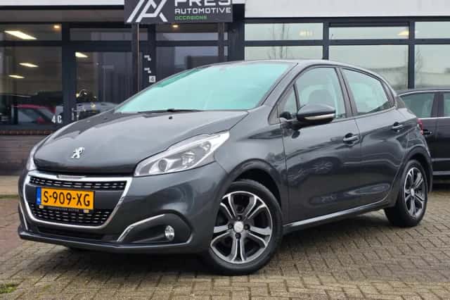 Peugeot 208 (2017) thumbnail 1