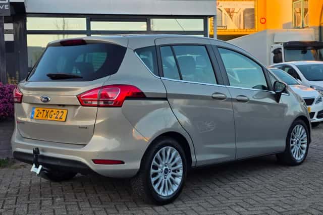 Ford B-Max (2014) thumbnail 5