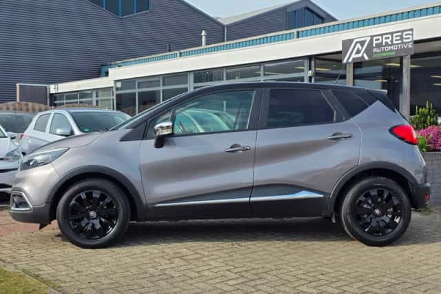 Renault Captur (2014) thumbnail 2