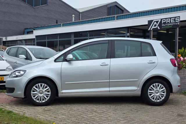 Volkswagen Golf Plus (2010) thumbnail 2