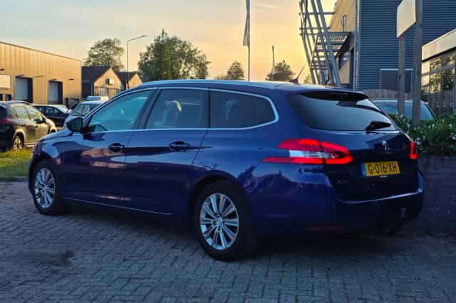 Peugeot 308 (2020) thumbnail 3