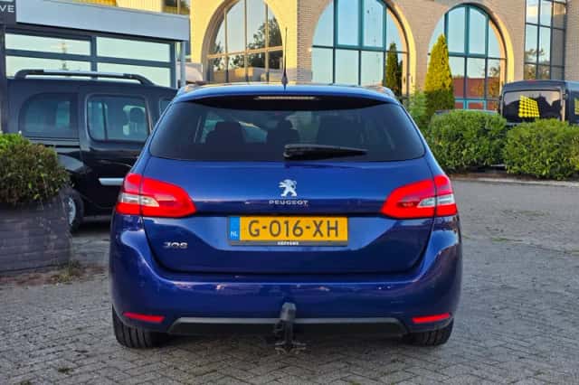 Peugeot 308 (2020) thumbnail 4
