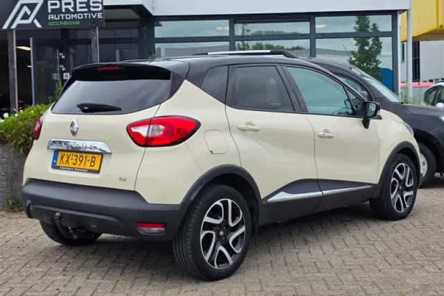 Renault Captur (2013) thumbnail 5