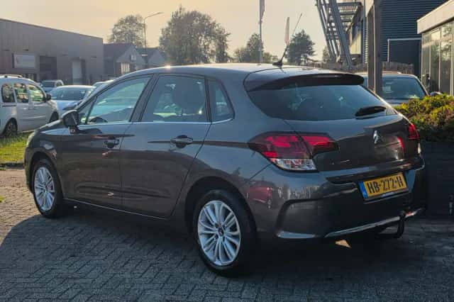Citroën C4 (2015) thumbnail 3