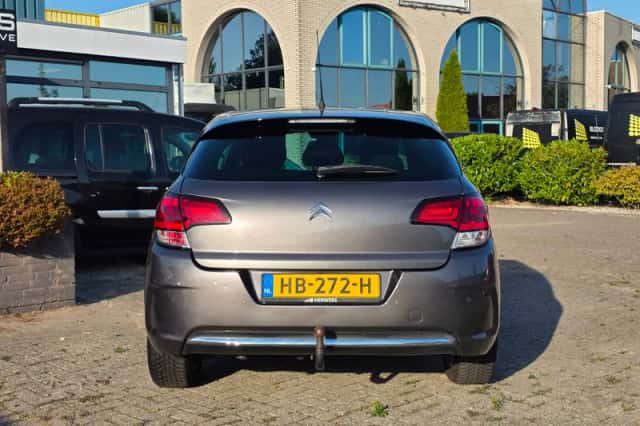 Citroën C4 (2015) thumbnail 4