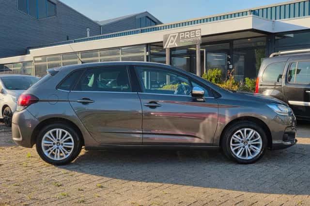 Citroën C4 (2015) thumbnail 6