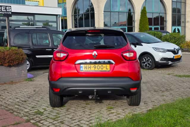 Renault Captur (2017) thumbnail 4