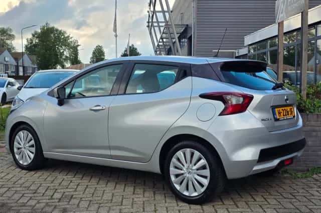 Nissan Micra (2020) thumbnail 3