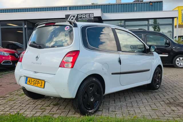 Renault Twingo (2011) thumbnail 5