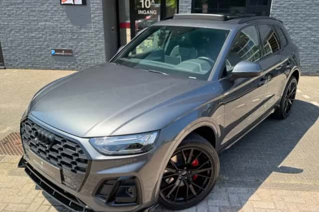 Audi Q5 (2022) thumbnail 4